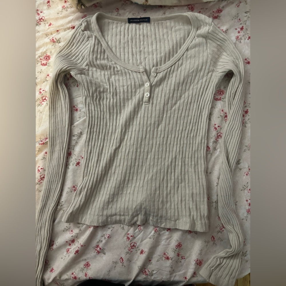 zelly eyelet brandy melville top